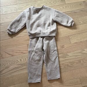 Kids Comfy Sweatpants Set in brown